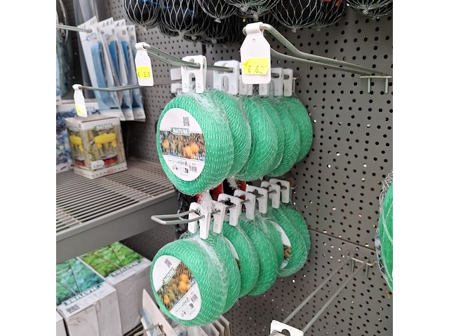 Assortiment afdeknetten o.a. nature - afbeelding 16 van  16