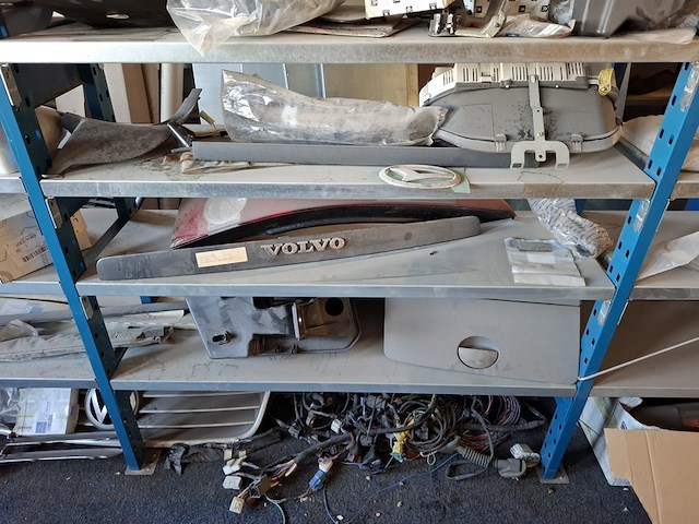 Assortiment auto onderdelen en toebehoren - afbeelding 6 van  31