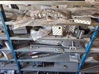 Assortiment auto onderdelen en toebehoren - afbeelding 7 van  31