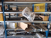 Assortiment auto onderdelen en toebehoren - afbeelding 9 van  31