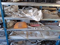 Assortiment auto onderdelen en toebehoren - afbeelding 13 van  31