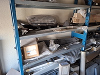 Assortiment auto onderdelen en toebehoren - afbeelding 19 van  31