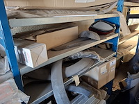 Assortiment auto onderdelen en toebehoren - afbeelding 22 van  31