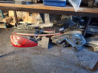 Assortiment auto onderdelen en toebehoren - afbeelding 31 van  31