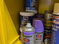 Assortiment auto vloeistoffen en reinigingsmiddelen - afbeelding 4 van  31
