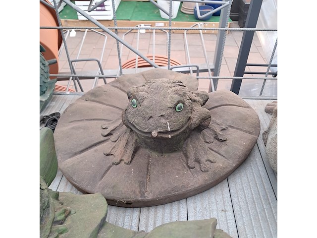 Assortiment beelden en waterornamenten o.a. ubbink - afbeelding 24 van  44