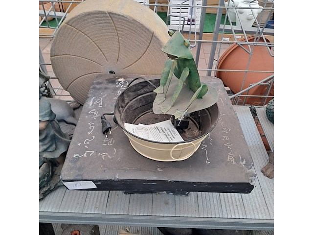 Assortiment beelden en waterornamenten o.a. ubbink - afbeelding 36 van  44