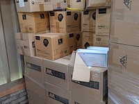 Assortiment beschermende uitrusting, active gear, active gear, m safe, anne o'leary - afbeelding 3 van  19