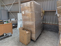 Assortiment beschermende uitrusting, active gear, active gear, m safe, anne o'leary - afbeelding 1 van  19