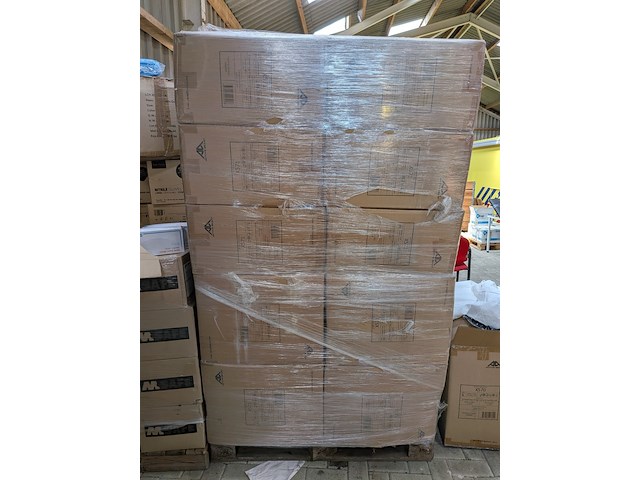Assortiment beschermende uitrusting, active gear, active gear, m safe, anne o'leary - afbeelding 19 van  19