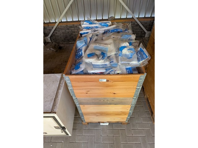 Assortiment beschermende uitrusting bouwjaar 2019 - afbeelding 12 van  22