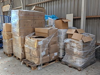 Assortiment beschermende uitrusting o.a. active gear, bouwjaar 2019