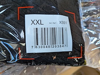 Assortiment beschermende uitrusting o.a. active gear, bouwjaar 2019 - afbeelding 14 van  18