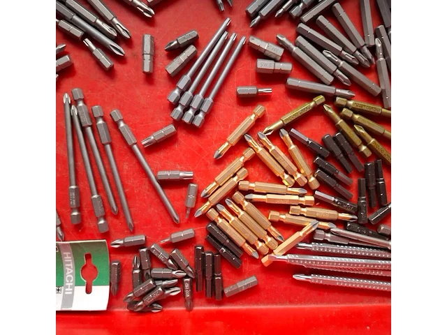 Assortiment bitjes en bithouders - afbeelding 4 van  7