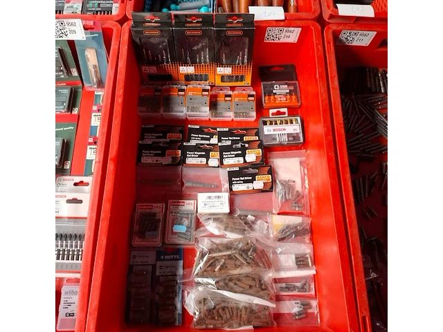 Assortiment bitjes o.a. bahco, bosch - afbeelding 1 van  13
