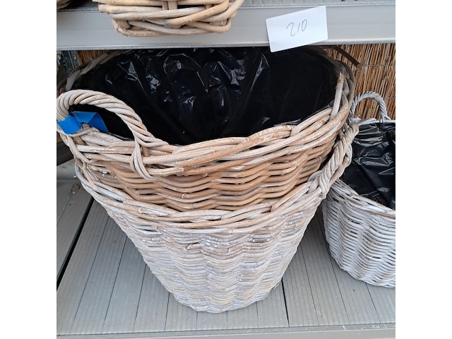 Assortiment bloemmanden - afbeelding 3 van  12