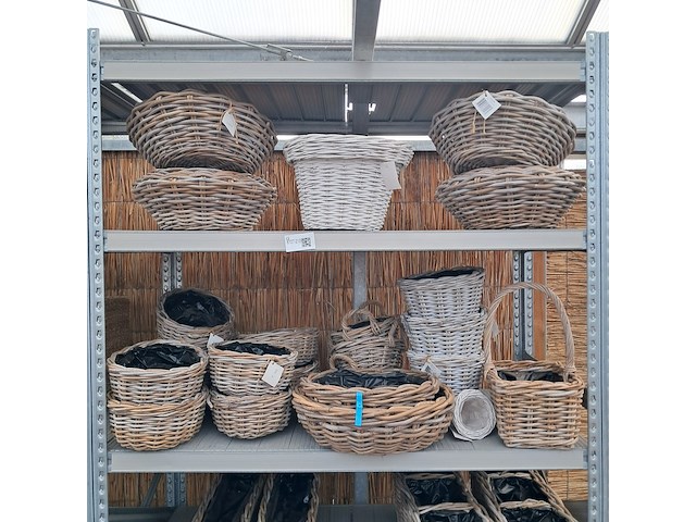 Assortiment bloemmanden - afbeelding 5 van  12