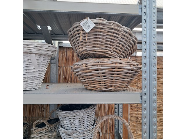 Assortiment bloemmanden - afbeelding 8 van  12