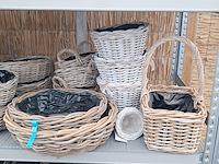 Assortiment bloemmanden - afbeelding 9 van  12