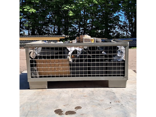 Assortiment bootroosters en ventilatie - afbeelding 11 van  11