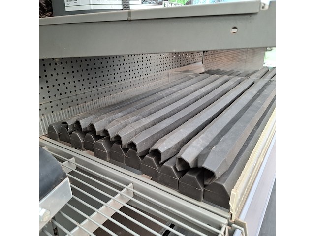 Assortiment borderbanden en planken o.a. nature, bellissa - afbeelding 11 van  28