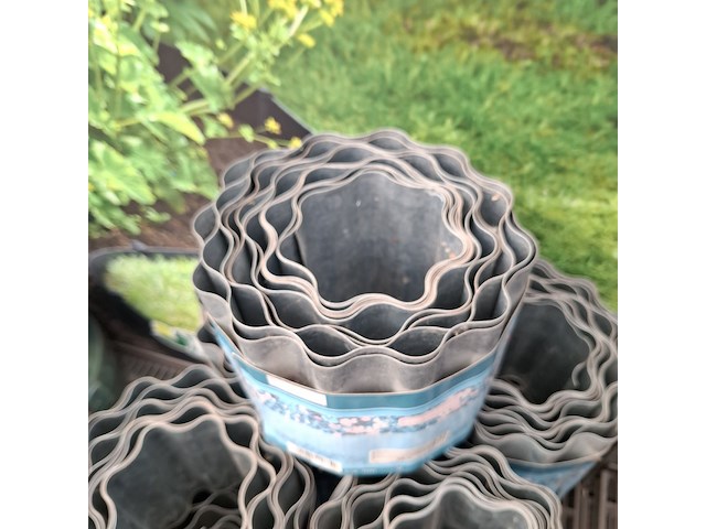 Assortiment borderbanden en planken o.a. nature, bellissa - afbeelding 17 van  28