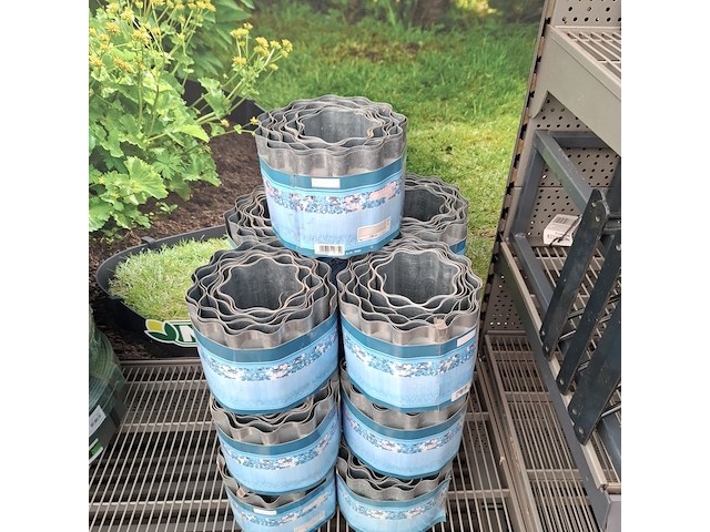 Assortiment borderbanden en planken o.a. nature, bellissa - afbeelding 18 van  28