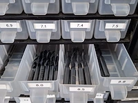 Assortiment boren en frezen - afbeelding 21 van  79