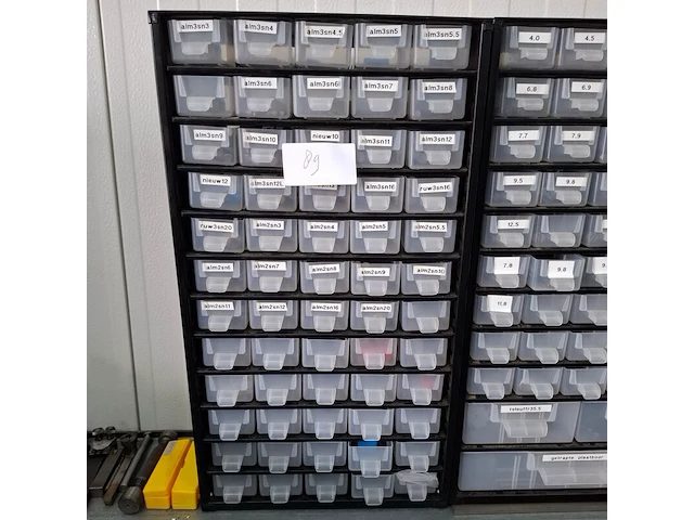 Assortiment boren en frezen - afbeelding 12 van  79