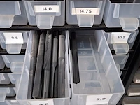 Assortiment boren en frezen - afbeelding 26 van  79