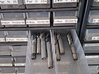 Assortiment boren en frezen - afbeelding 38 van  79