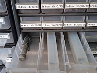 Assortiment boren en frezen - afbeelding 39 van  79