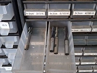 Assortiment boren en frezen - afbeelding 43 van  79