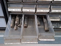 Assortiment boren en frezen - afbeelding 52 van  79