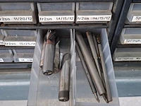 Assortiment boren en frezen - afbeelding 53 van  79