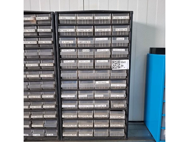 Assortiment boren en frezen - afbeelding 54 van  79