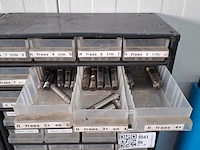 Assortiment boren en frezen - afbeelding 58 van  79
