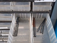 Assortiment boren en frezen - afbeelding 66 van  79