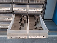 Assortiment boren en frezen - afbeelding 74 van  79