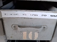 Assortiment boren en ruimers in werkplaatskast - afbeelding 4 van  43