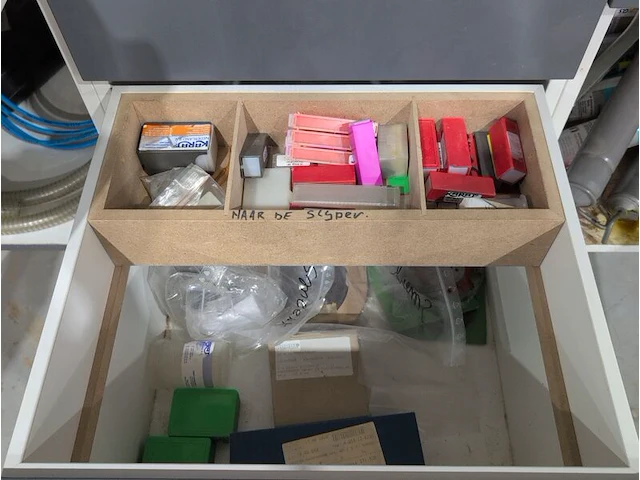 Assortiment boren, frezen en zaagbladen - afbeelding 9 van  15