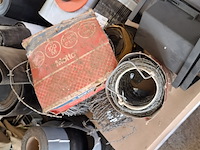 Assortiment bouwbenodigdheden - afbeelding 9 van  19