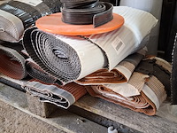 Assortiment bouwbenodigdheden - afbeelding 19 van  19