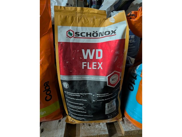 Assortiment bouwbenodigdheden - afbeelding 48 van  76