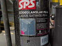 Assortiment bouwbenodigdheden - afbeelding 68 van  76