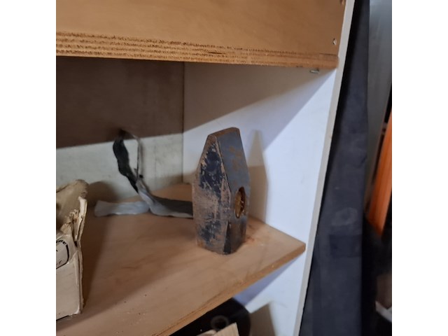 Assortiment bouwbenodigdheden - afbeelding 10 van  44