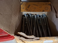 Assortiment bouwbenodigdheden - afbeelding 16 van  44