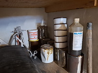 Assortiment bouwbenodigdheden - afbeelding 31 van  44