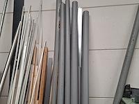 Assortiment bouwbenodigdheden - afbeelding 4 van  11