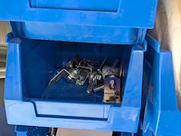 Assortiment bouwbenodigdheden - afbeelding 22 van  46